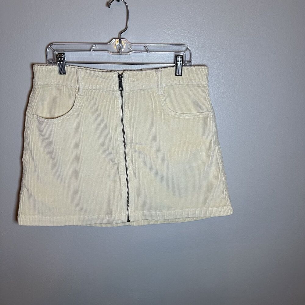 American Eagle Zipper Front Super High Rise Corduroy Skirt Cream Size 14 BNWT